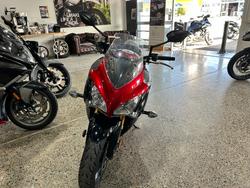 2016 Suzuki GSX-S1000F RED