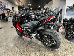 2016 Suzuki GSX-S1000F RED