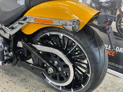 2025 Harley-Davidson Breakout 117 (FXBR) Softail Yellow