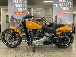 2025 Harley-Davidson Breakout 117 (FXBR) Softail Yellow