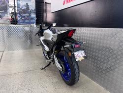 2023 Yamaha YZF-R15M WHITE