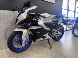 2023 Yamaha YZF-R15M WHITE