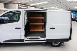 2016 Renault Trafic 66KW X82 Glacier White