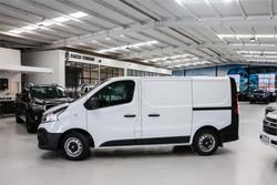 2016 Renault Trafic 66KW X82 Glacier White