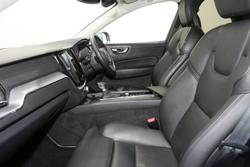2020 Volvo
                XC60 T5 Momentum