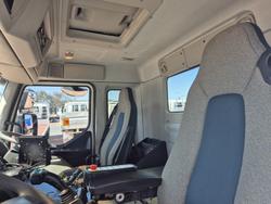 2018 Volvo FE240/280/320 6x4 AUTO Compactor