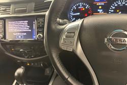 2020 Nissan Navara ST-X