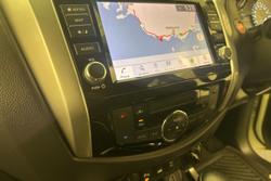 2020 Nissan Navara ST-X