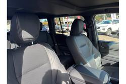 2025 Toyota
Landcruiser Prado Altitude