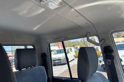 2025 Toyota Landcruiser GXL