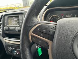 2016 Jeep Cherokee Sport KL MY16 Billet Silver