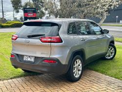 2016 Jeep Cherokee Sport KL MY16 Billet Silver