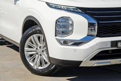 2022 Mitsubishi Outlander LS ZM MY23 AWD White