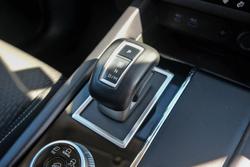 2022 Mitsubishi Outlander LS ZM MY23 AWD White