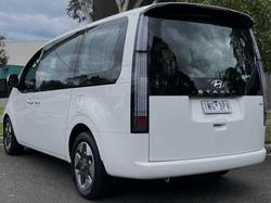 2022 Hyundai STARIA US4.V1 MY22 AWD Creamy White
