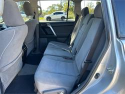 2013 TOYOTA
                LANDCRUISER PRADO GXL (4x4)