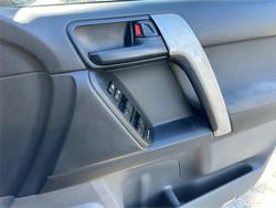 2013 TOYOTA
                LANDCRUISER PRADO GXL (4x4)