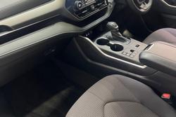 2023 Toyota Kluger GX