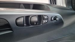 2024 Nissan
Navara ST-X
