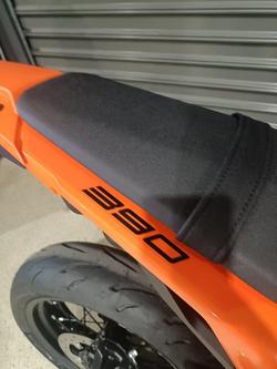 2025 KTM 2025 KTM 390CC 390 SMC Road ORANGE