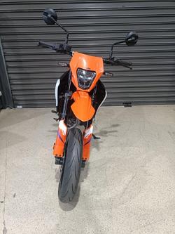 2025 KTM 2025 KTM 390CC 390 SMC Road ORANGE