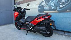 2025 Yamaha XMAX 300 (CZD300A)