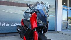 2025 Yamaha XMAX 300 (CZD300A)