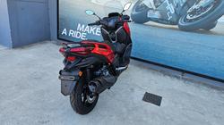 2025 Yamaha XMAX 300 (CZD300A)