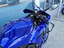 2025 Yamaha YZF-R1 Blue