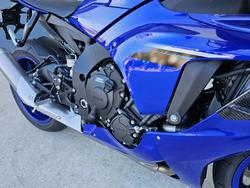 2025 Yamaha YZF-R1 Blue