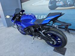2025 Yamaha YZF-R1 Blue