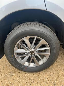 2025 Isuzu MU-X LS-U