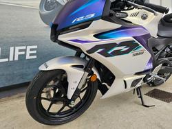 2025 Yamaha YZF-R3 White