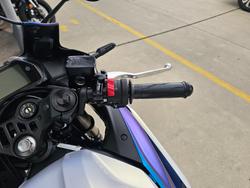 2025 Yamaha YZF-R3 White