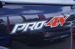 2022 Nissan
Navara PRO-4X