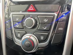 2013 Hyundai i30 Active GD SILVER