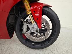 2024 DUCATI SUPERSPORT 950 S Red