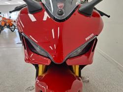 2024 DUCATI SUPERSPORT 950 S Red