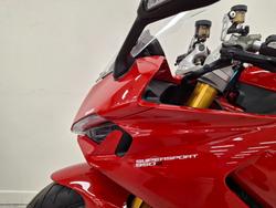 2024 DUCATI SUPERSPORT 950 S Red