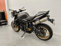 2010 Triumph STREET TRIPLE 675 grey