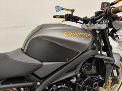 2010 Triumph STREET TRIPLE 675 grey