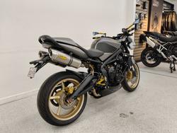2010 Triumph STREET TRIPLE 675 grey