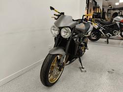 2010 Triumph STREET TRIPLE 675 grey