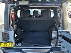 2014 Jeep Wrangler Unlimited Sport JK MY14 4X4 Dual Range Grey