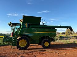2019 John Deere S790 Green