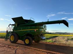 2019 John Deere S790 Green