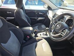 2018 Jeep Cherokee Sport KL MY19 Billet Silver