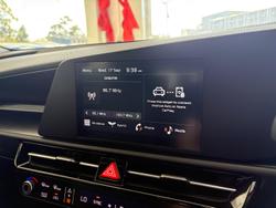 2022 Kia Niro Hybrid S