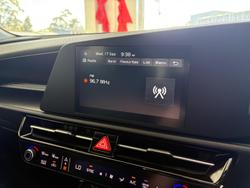 2022 Kia Niro Hybrid S