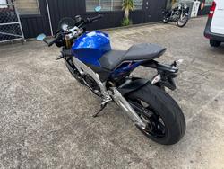 2015 Aprilia TUONO V4 RR BLUE